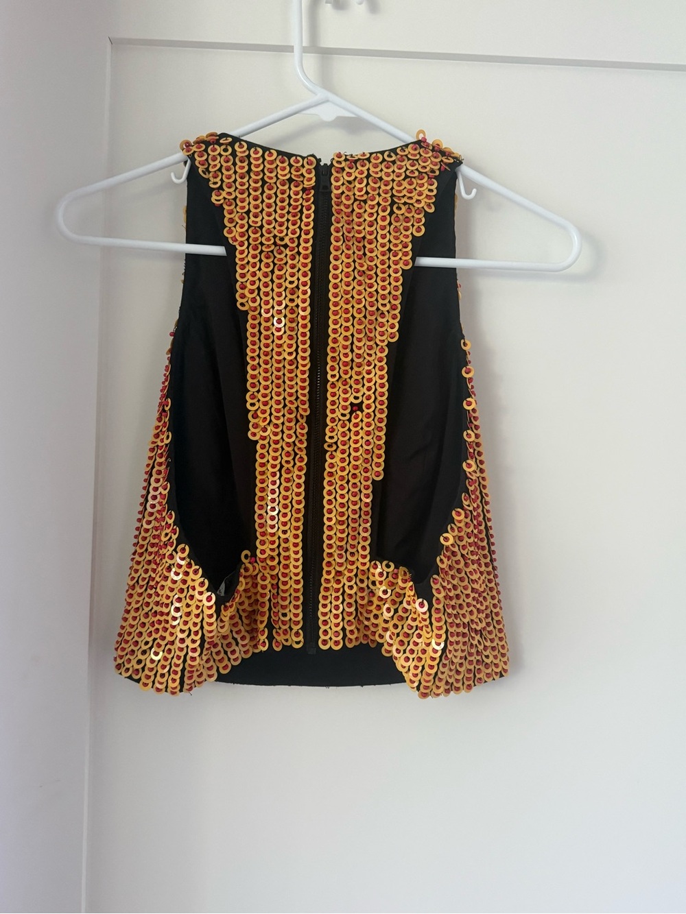 Alice + Olivia Yellow Sequin Top - Picture 5 of 9